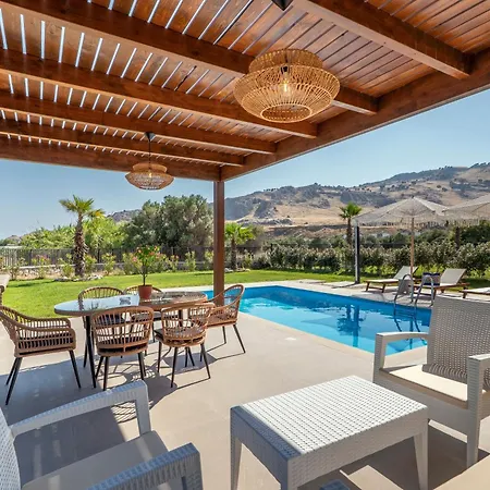 Orama Sunset Luxury Villa *