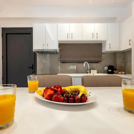 Orama Sunset Luxury Vilă *